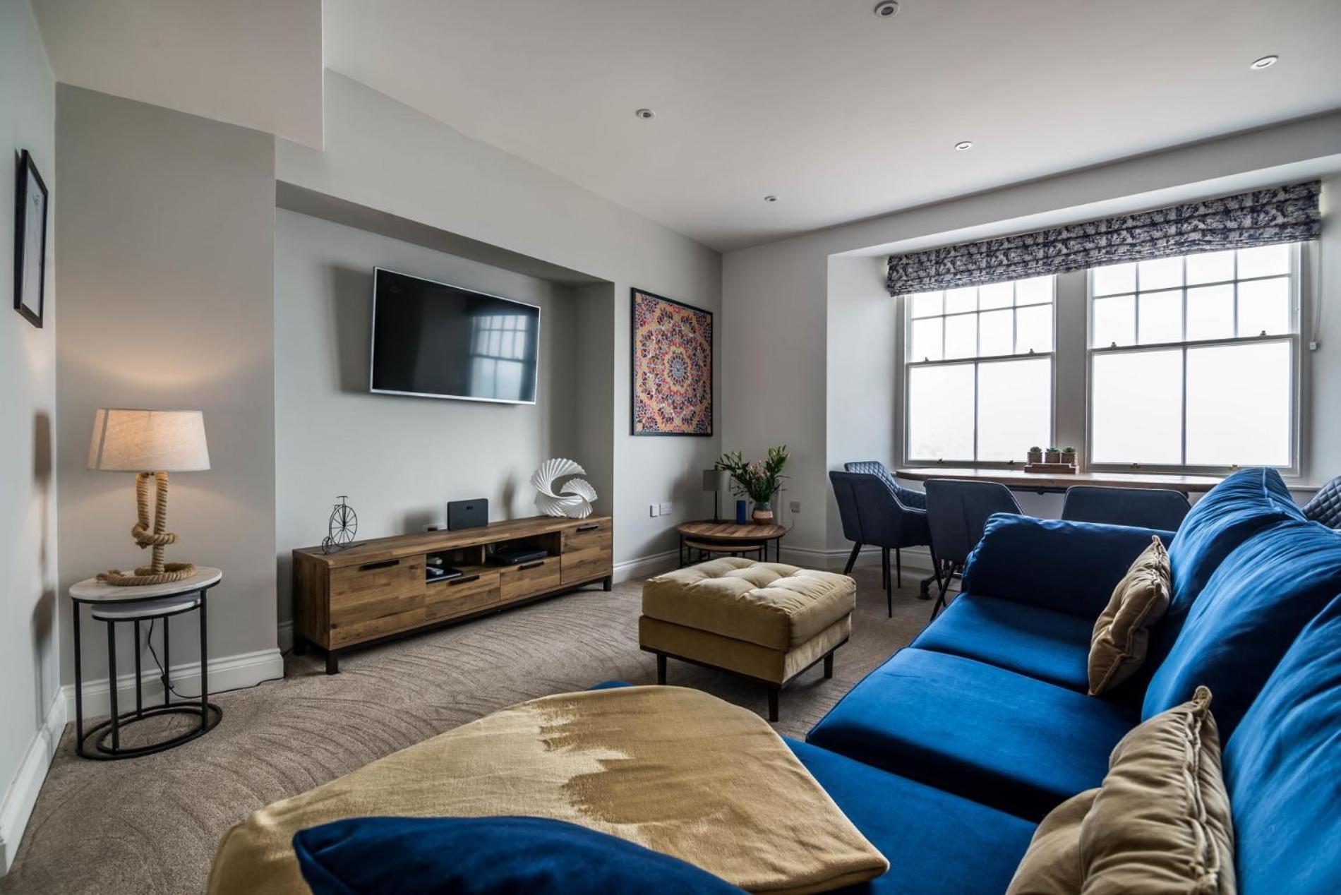Lady Tenby - 2 Bedroom Apartment - Tenby Bagian luar foto