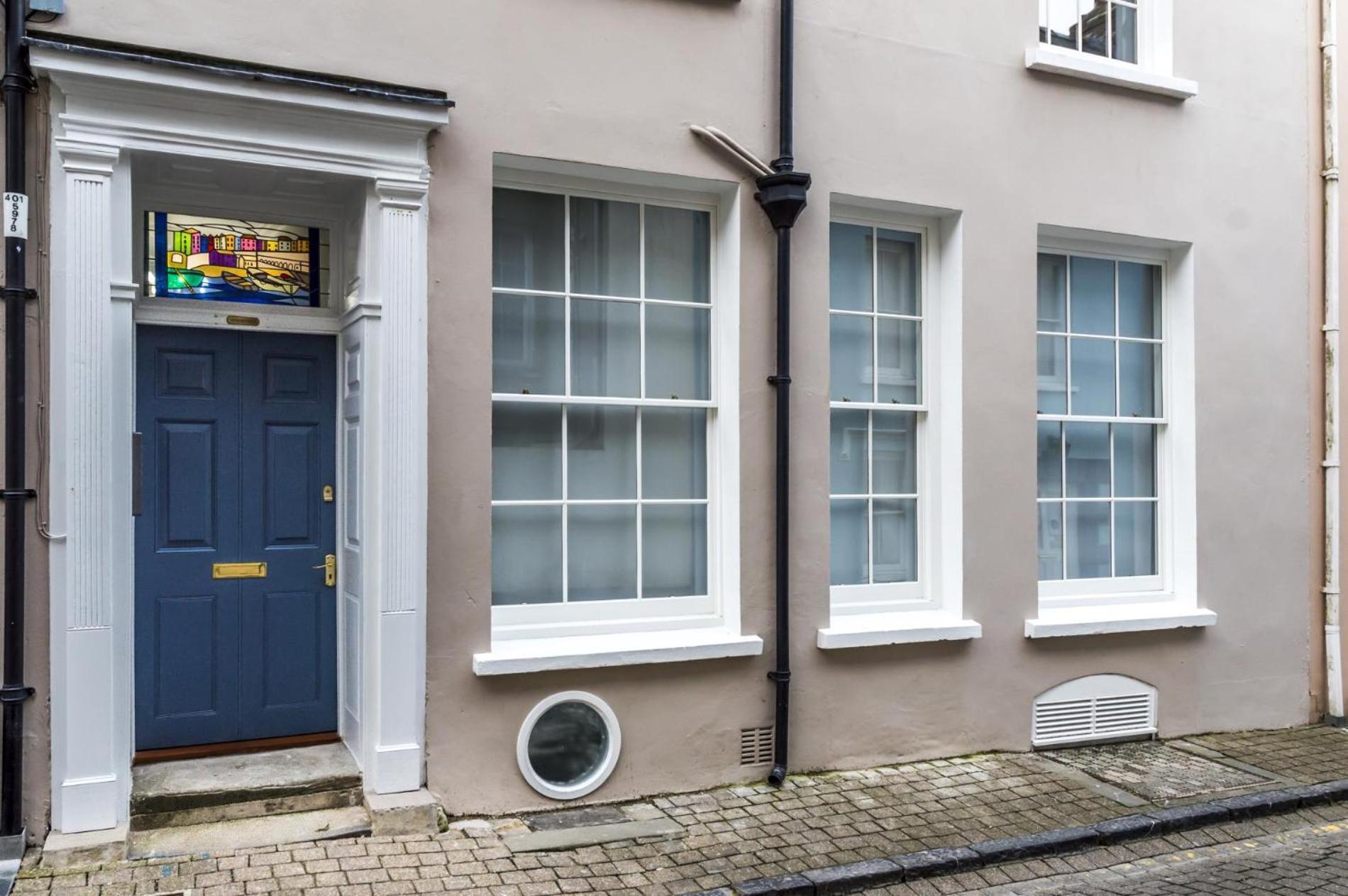 Lady Tenby - 2 Bedroom Apartment - Tenby Bagian luar foto